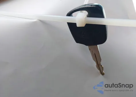 2000 Ford F-150 Lariat/Work Series/Xl/Xlt z USA, uszkodzony, nr VIN 1FTRX18L0YNB86726